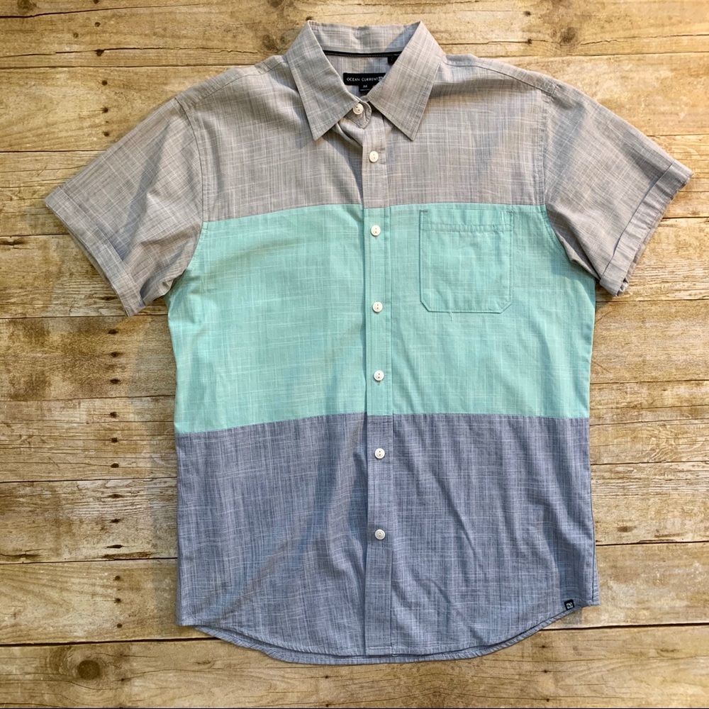 Men’s Casual short sleeve Button down Shirt